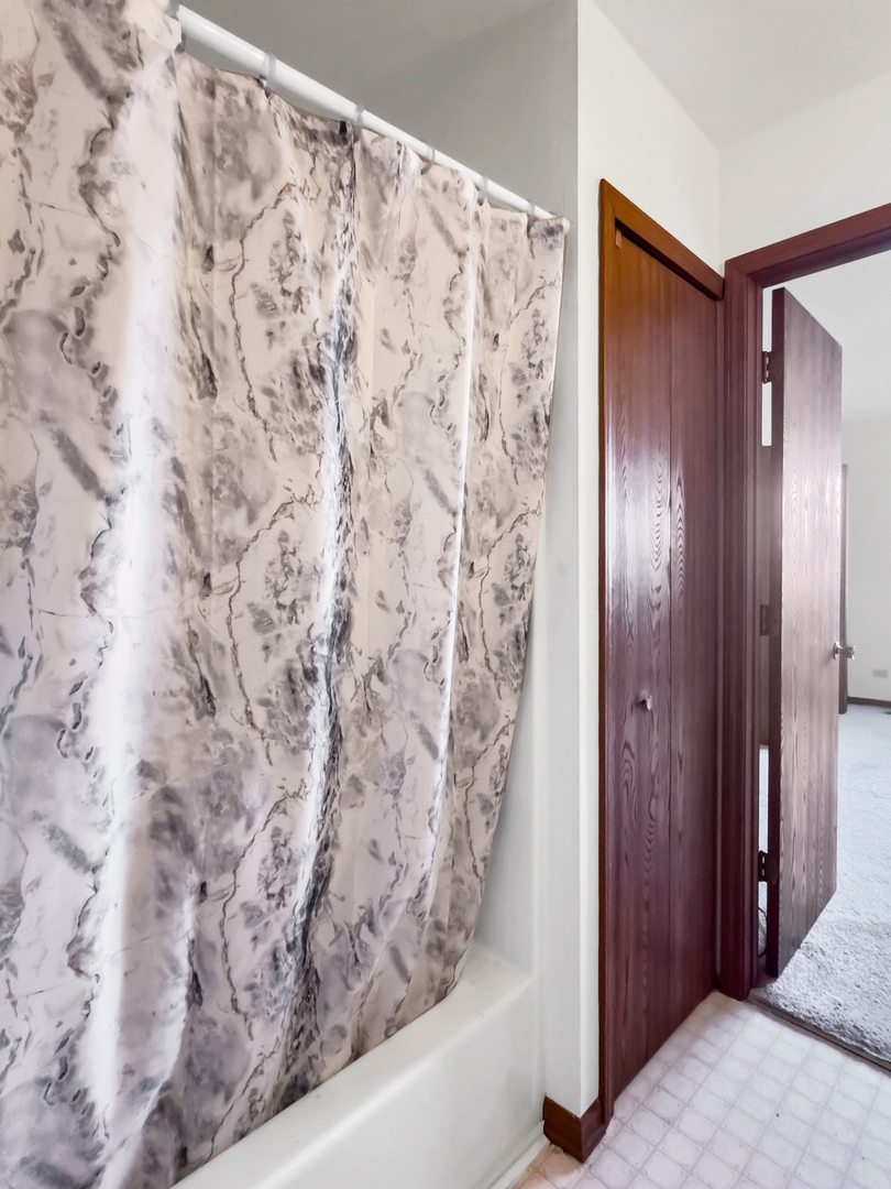 565 Dean Drive Unit: I