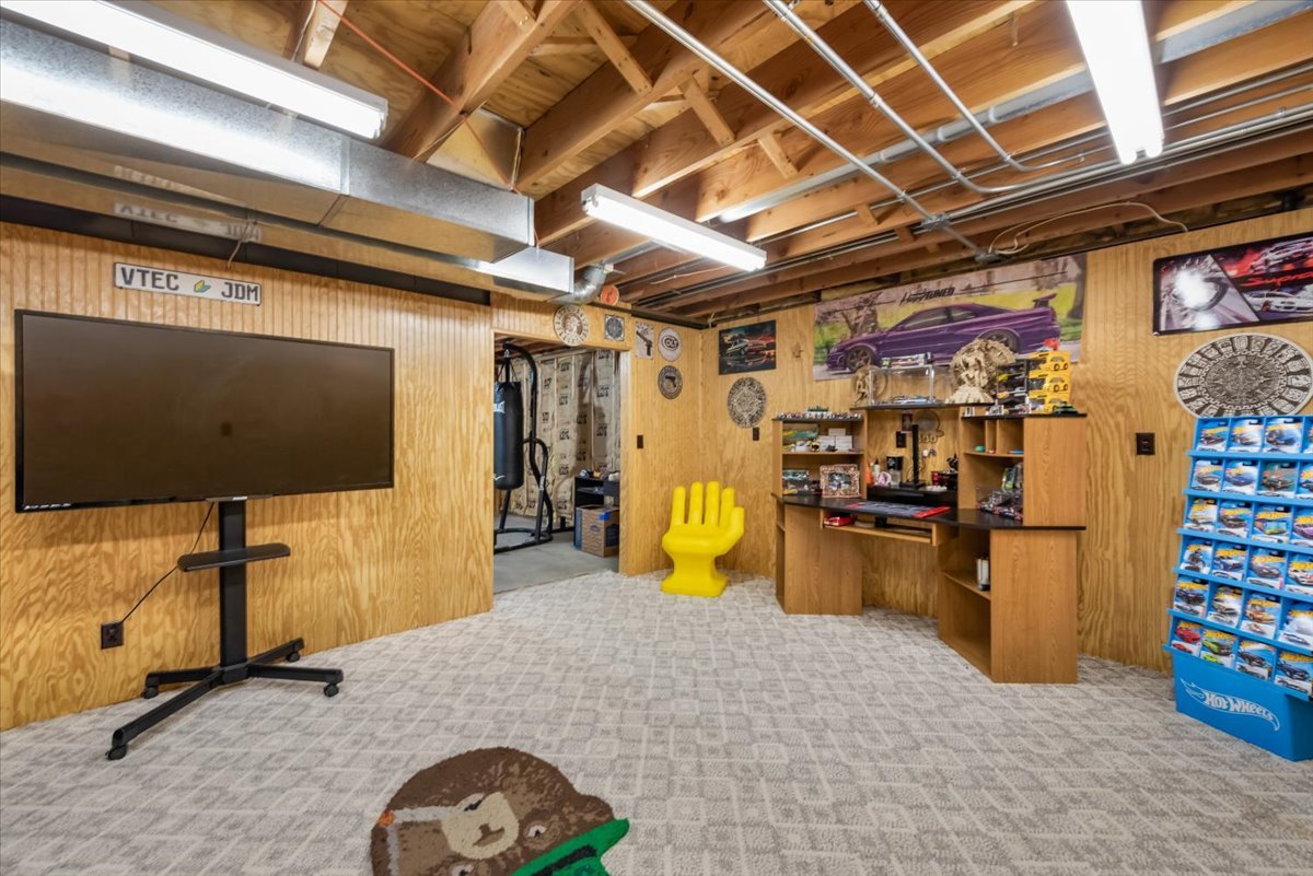 1834 Fischer Road