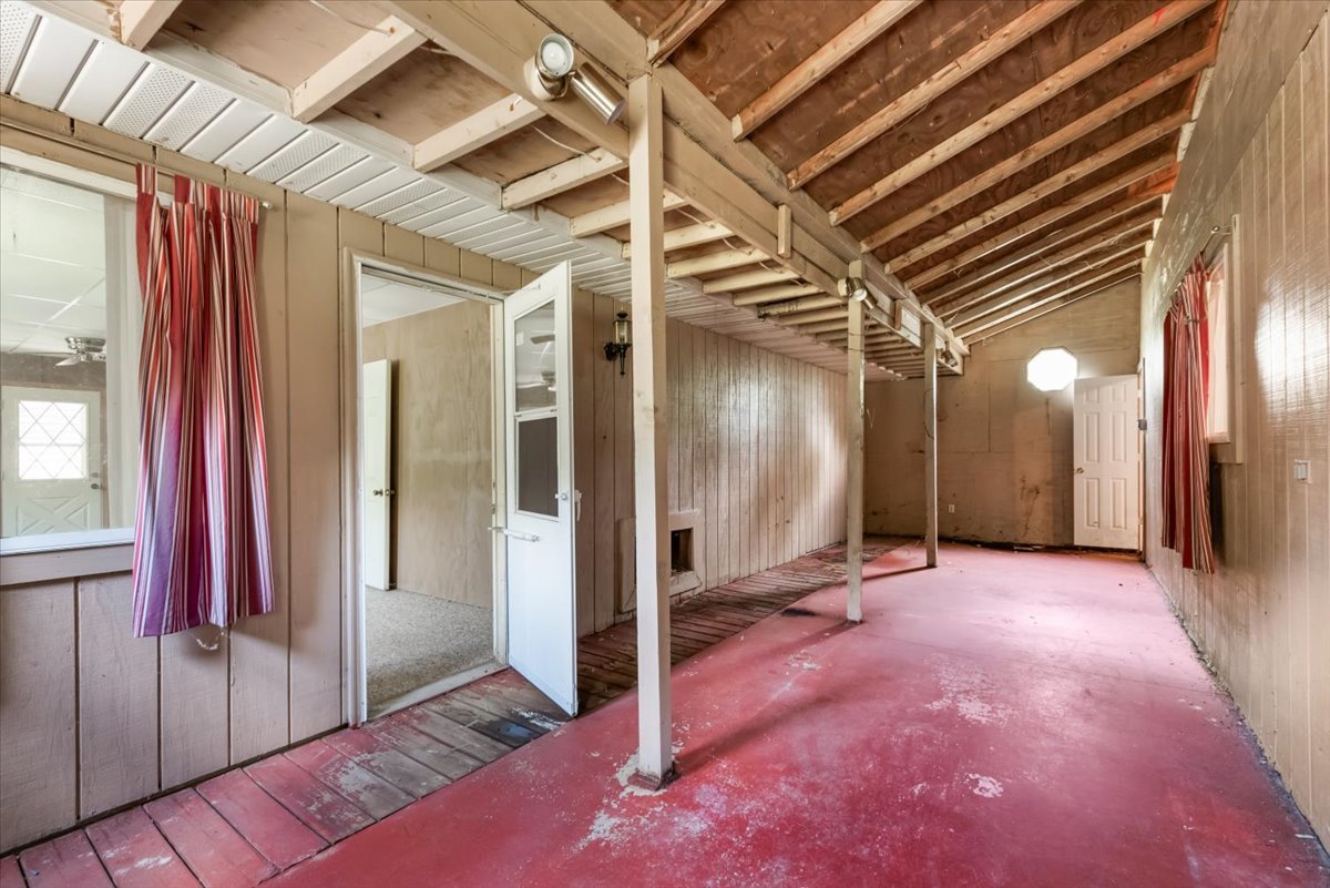1834 Fischer Road