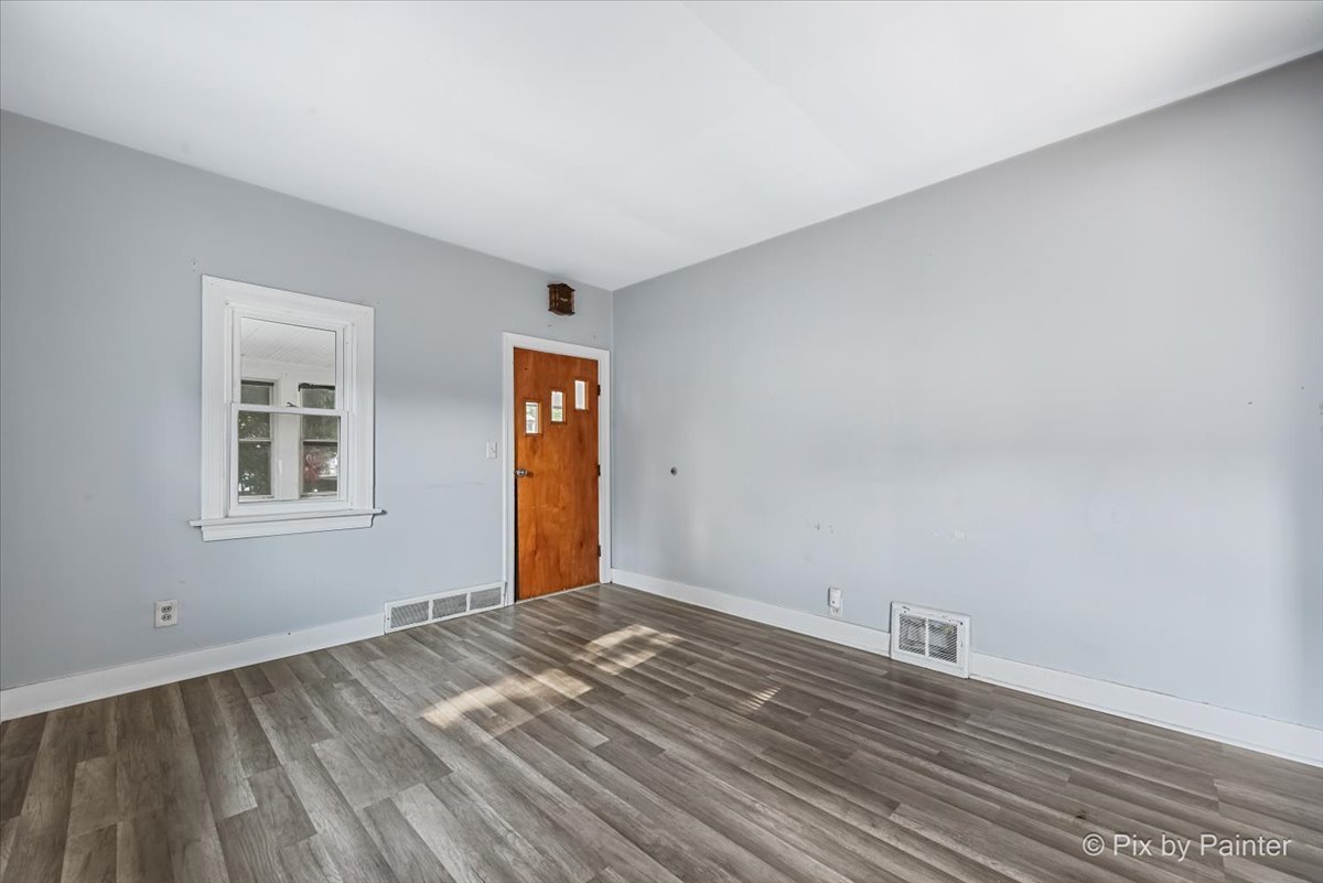 633 Slade Avenue