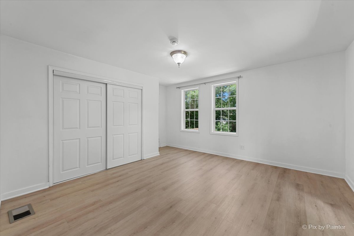 767 DIXON Avenue
