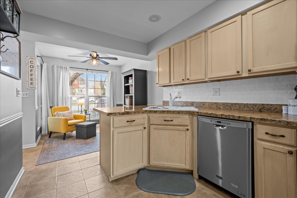 8 Ione Drive Unit: C