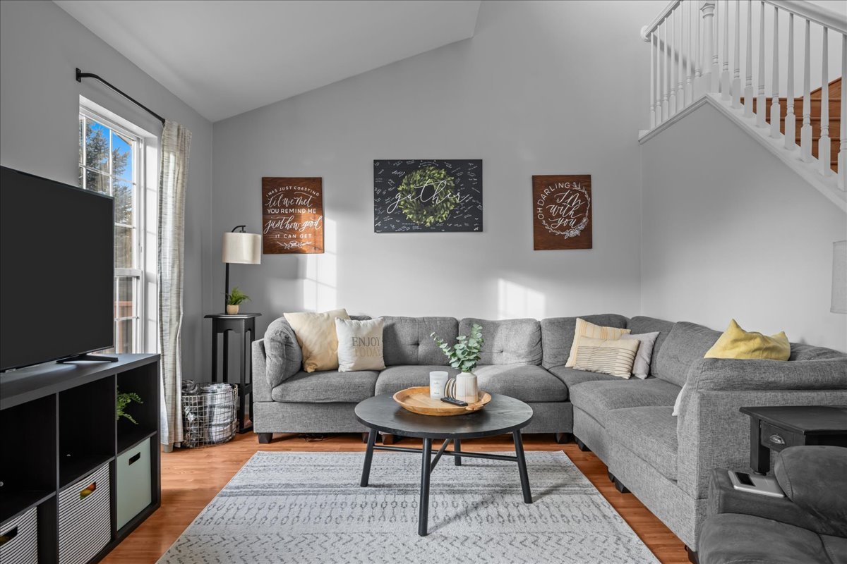 8 Ione Drive Unit: C