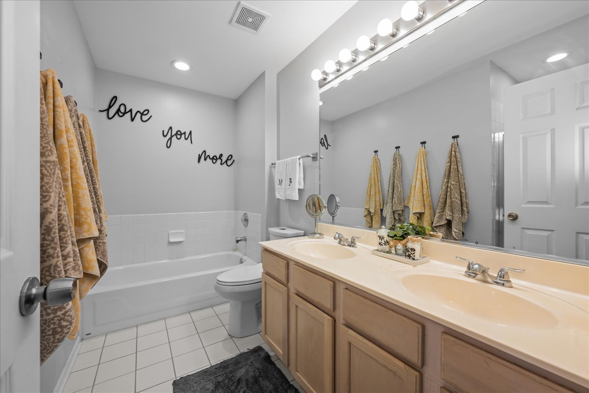 8 Ione Drive Unit: C