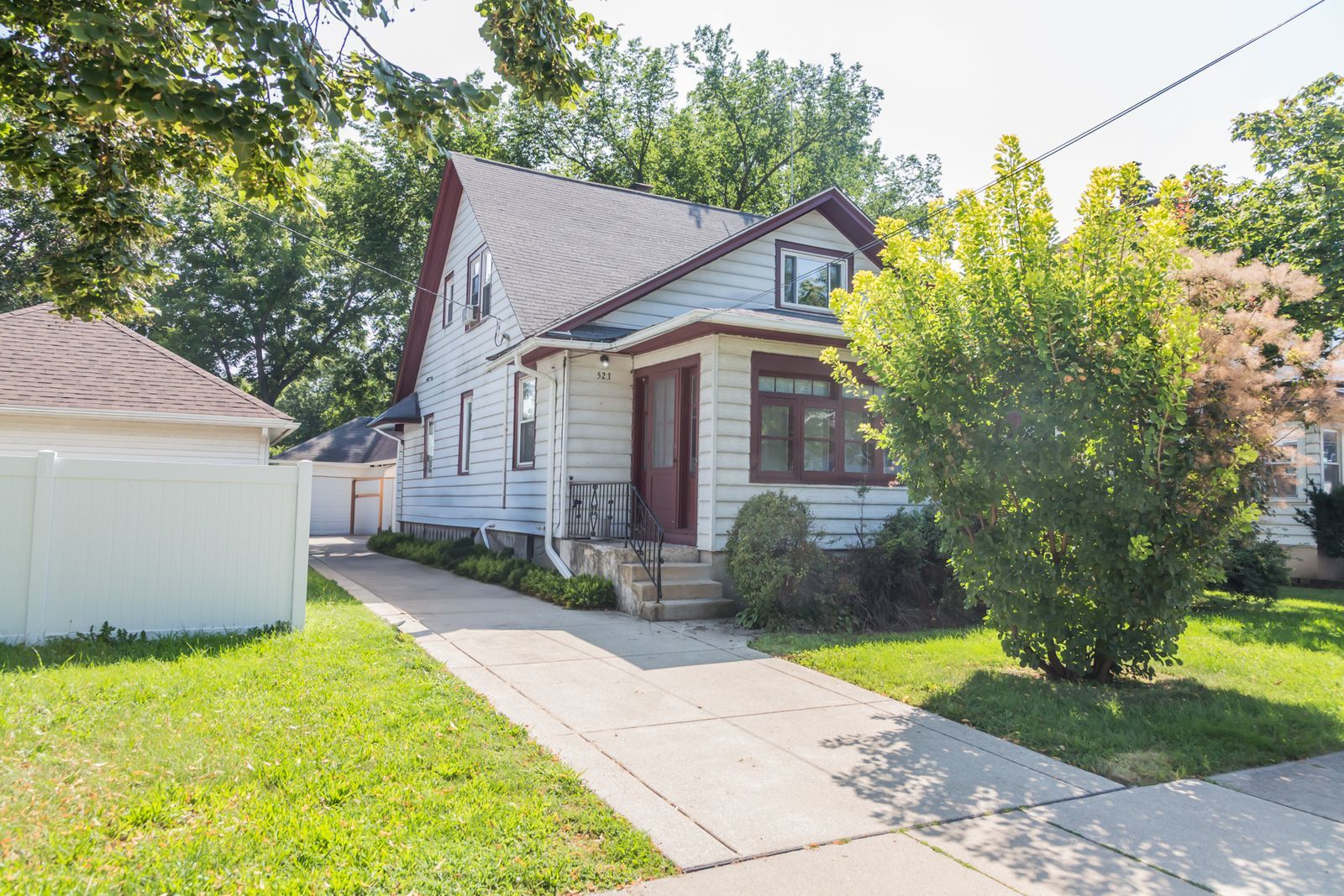 523 N LIBERTY Street