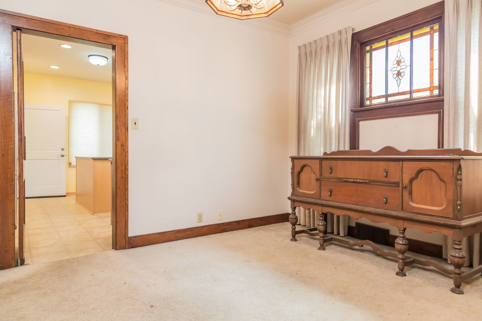 523 N LIBERTY Street