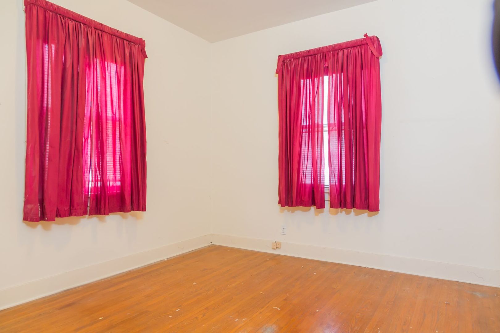 523 N LIBERTY Street