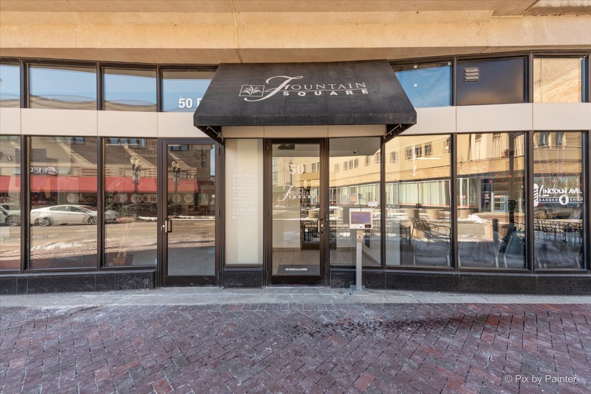 50 S Grove Avenue Unit: 514