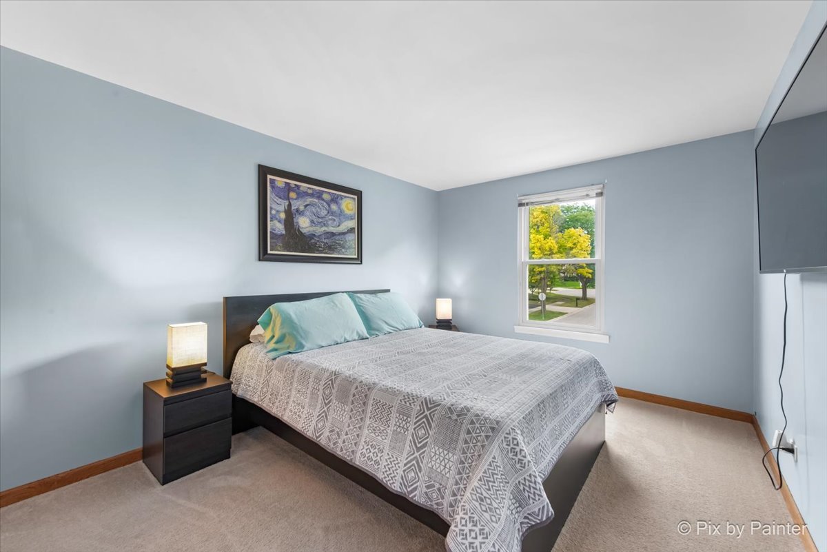 108 Ascot Lane
