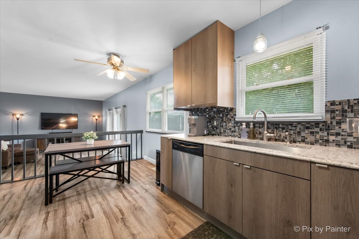 108 Ascot Lane