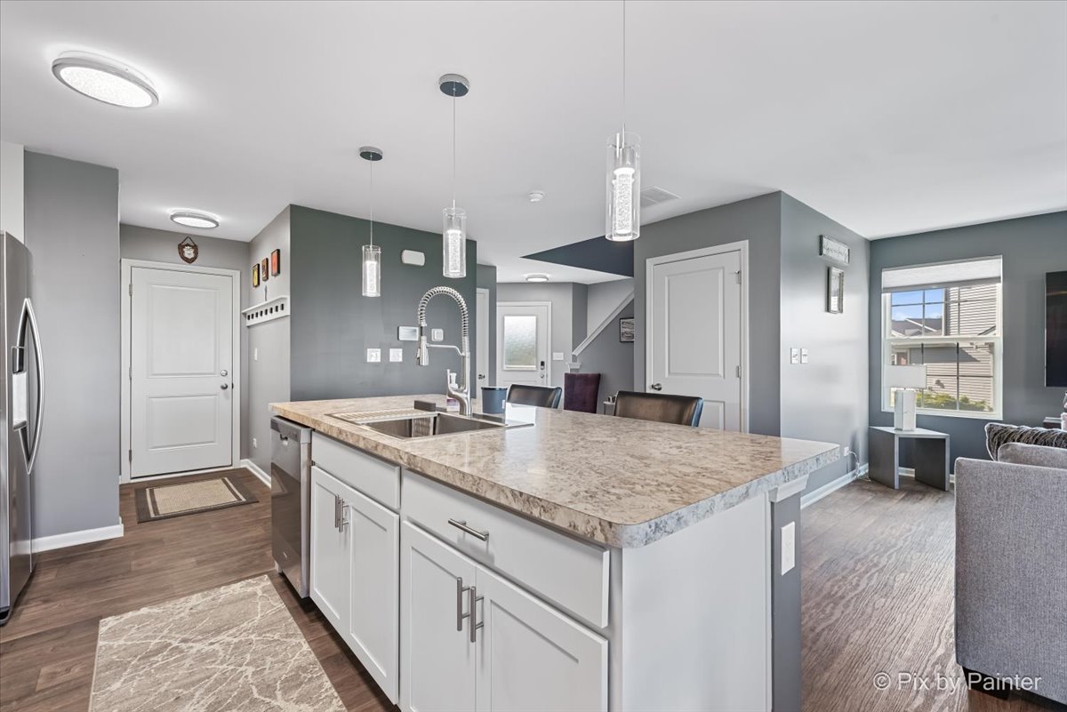 1129 Amber Drive