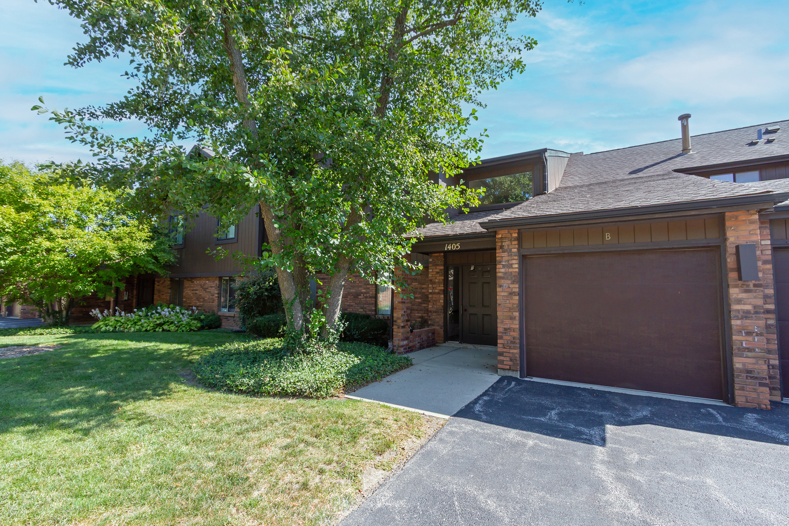 1405 Creekside Court Unit: B