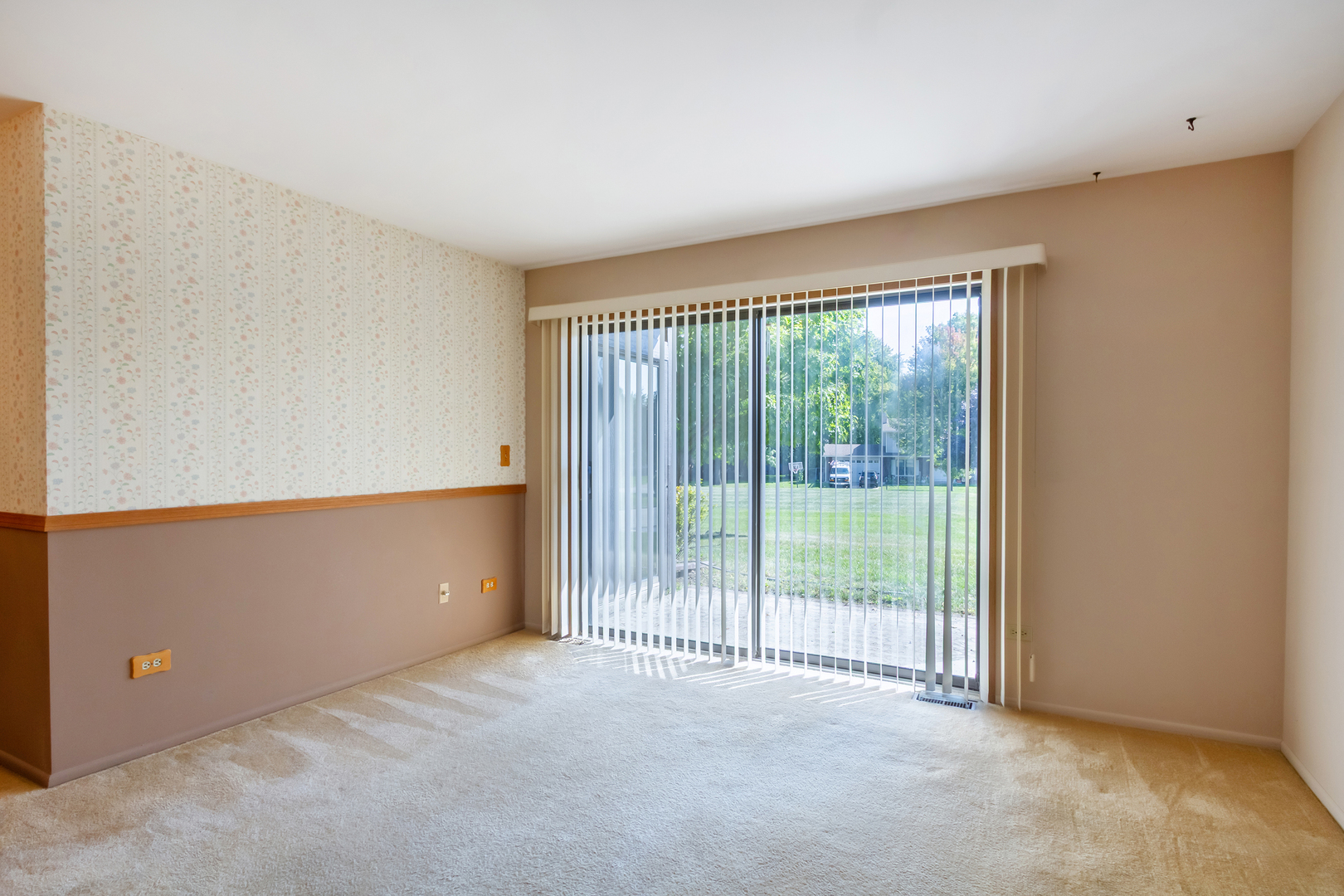 1405 Creekside Court Unit: B