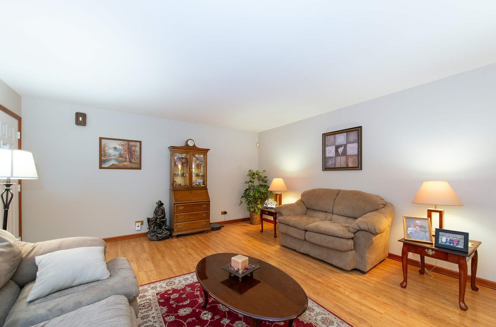 17 N Weston Avenue