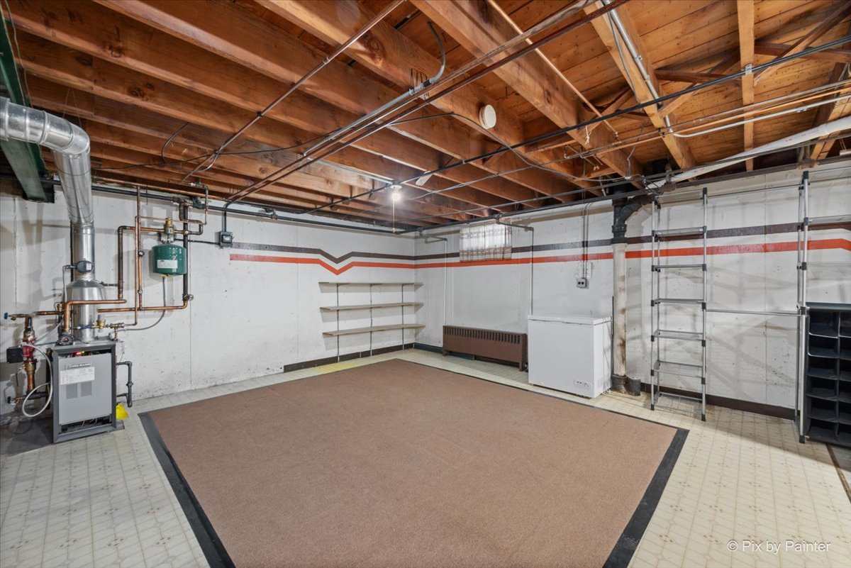 1106 W Highland Avenue