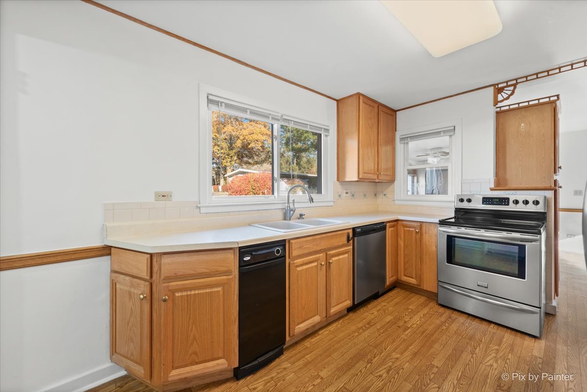 1106 W Highland Avenue