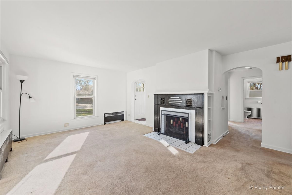 1106 W Highland Avenue