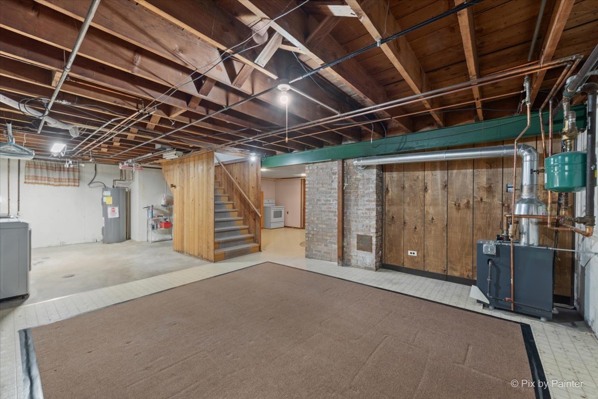 1106 W Highland Avenue