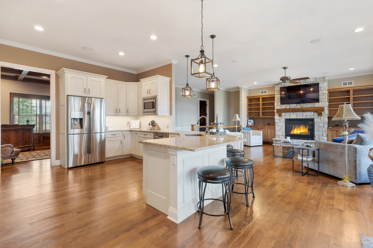 45W210 Timberview Lane