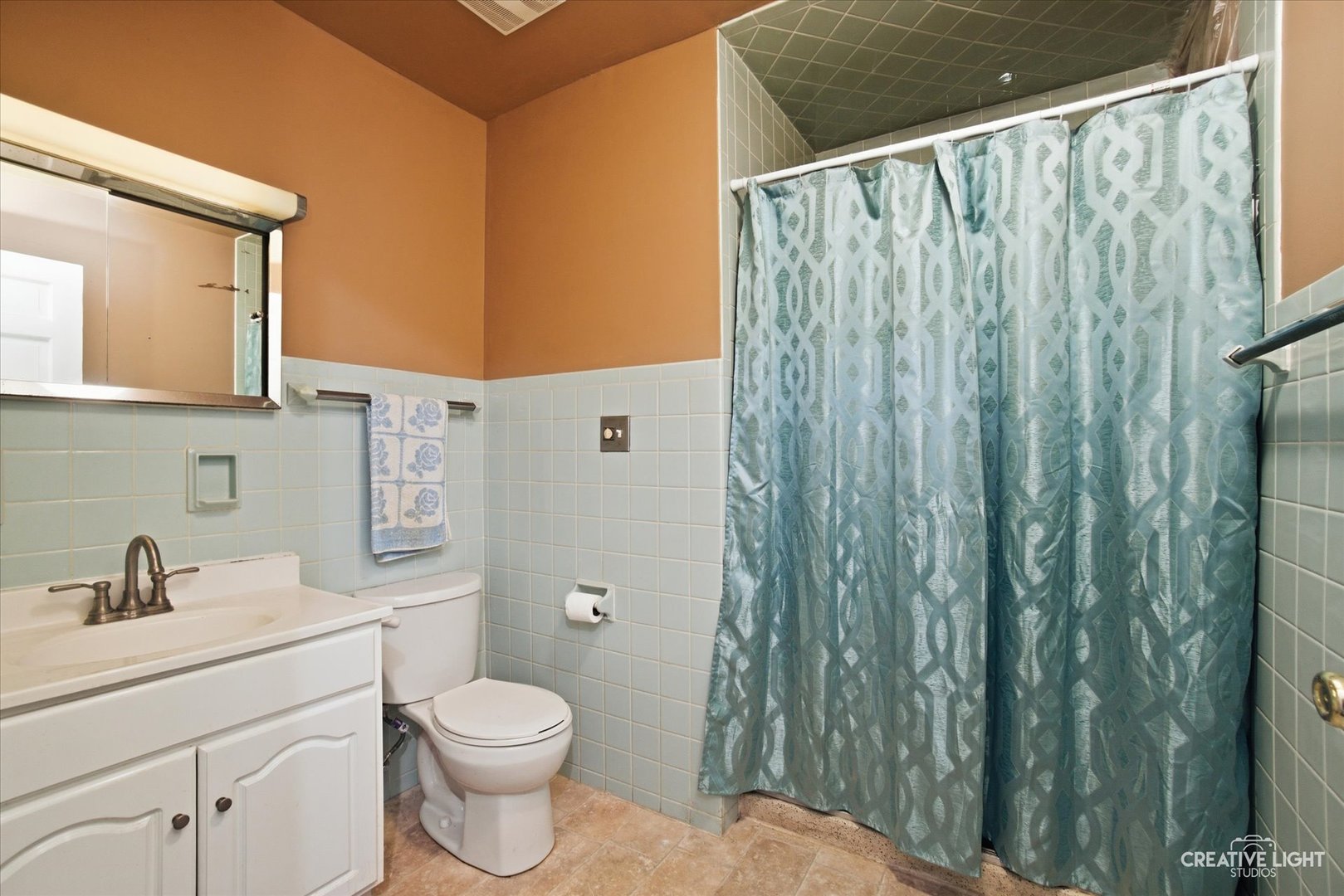 1114 Century Oaks Drive