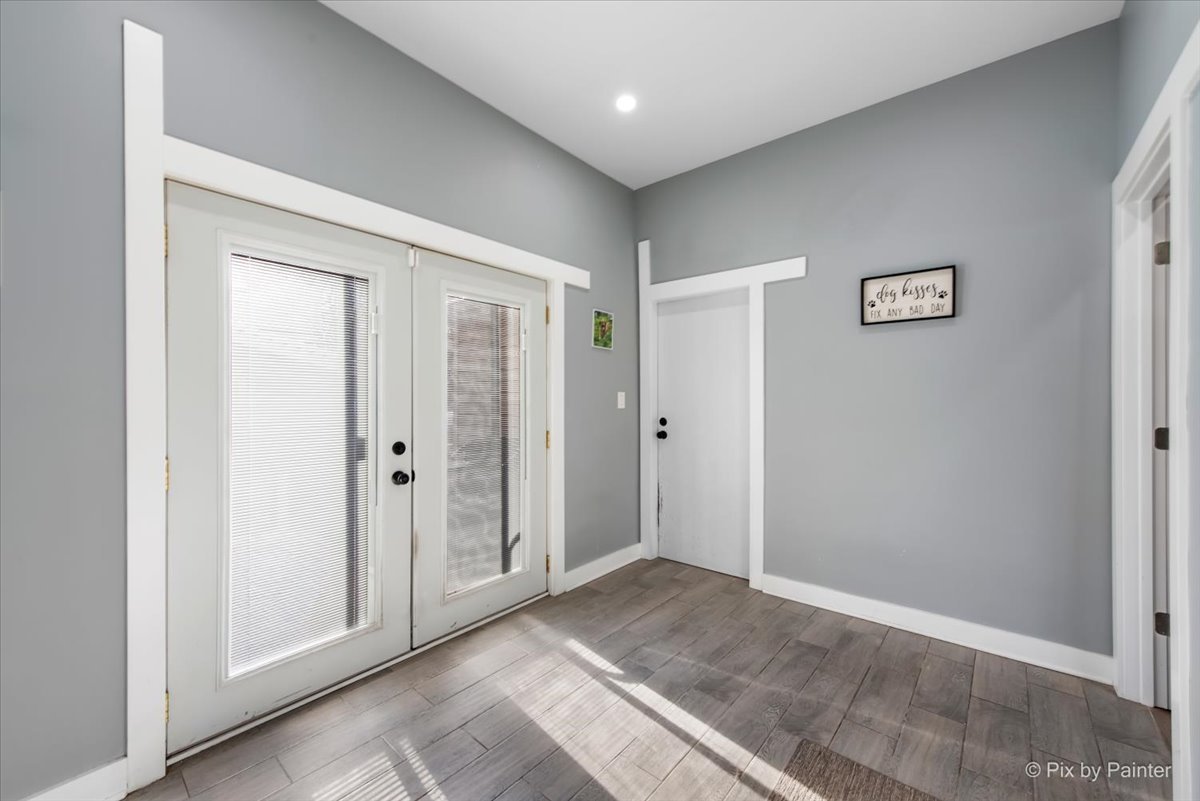 521 River Bluff Road