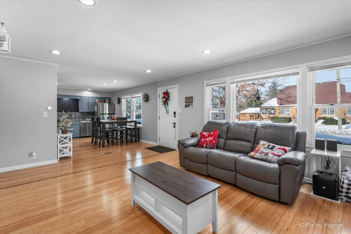 521 River Bluff Road