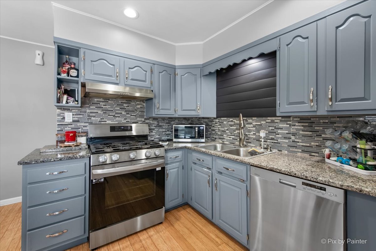 521 River Bluff Road