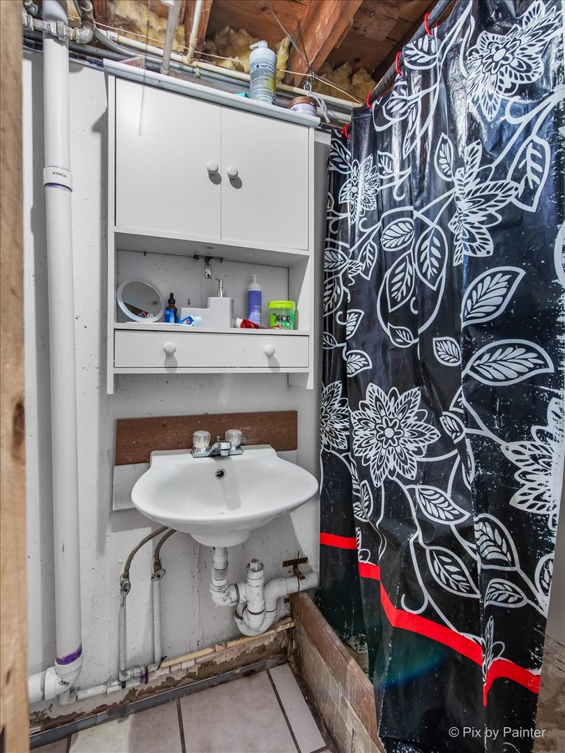 521 River Bluff Road