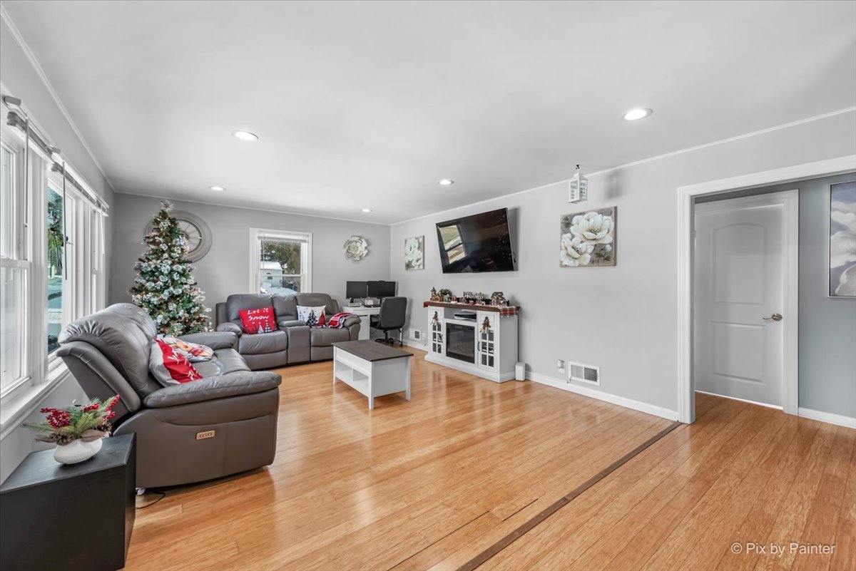 521 River Bluff Road