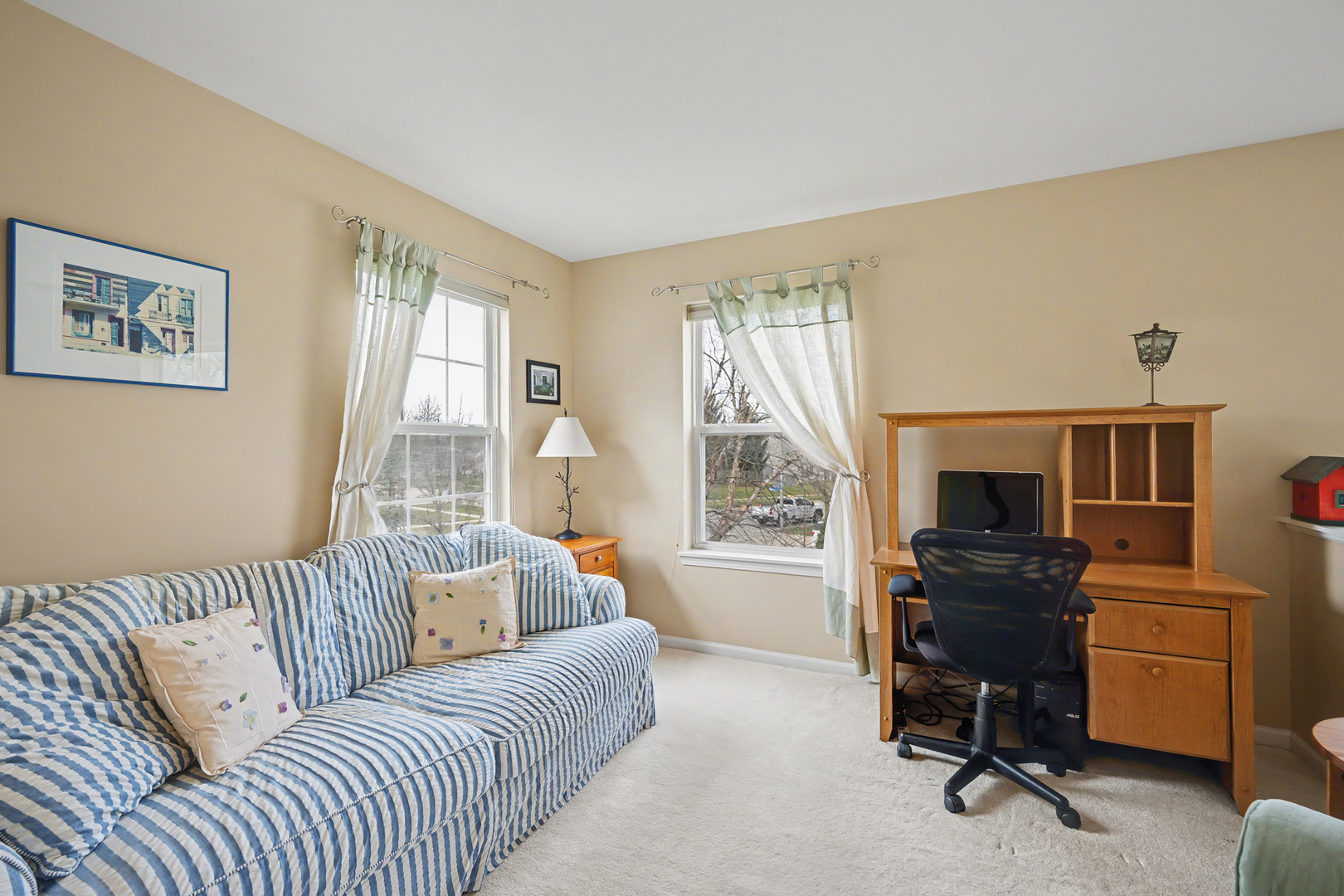 2298 Woodside Drive