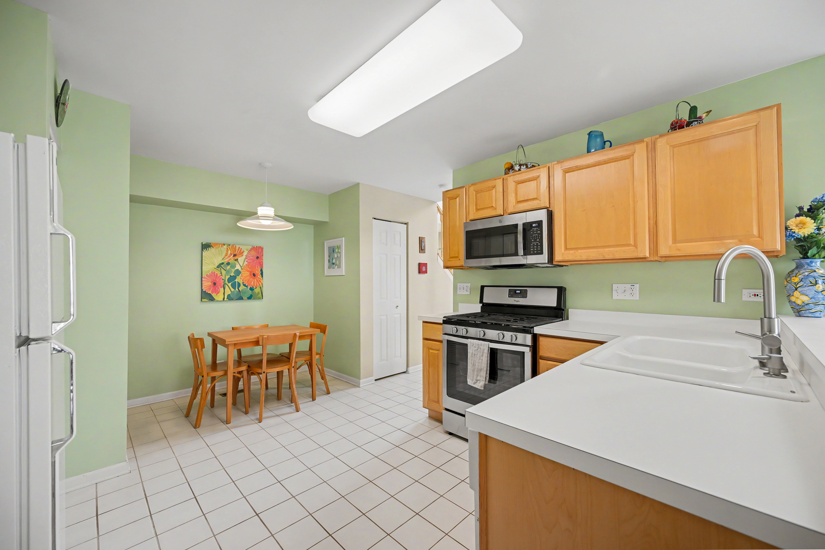 2298 Woodside Drive