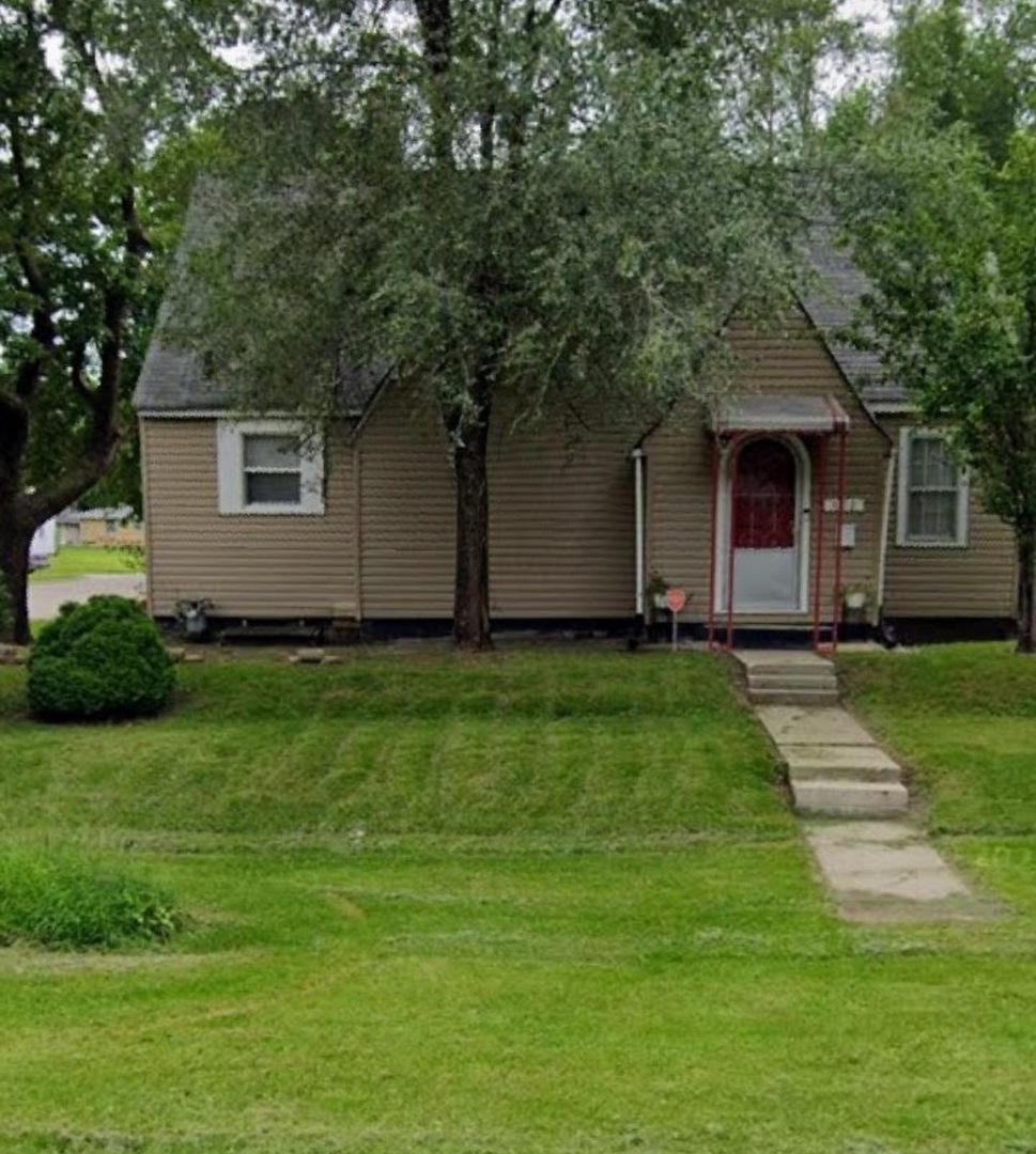 402 N HORACE Avenue