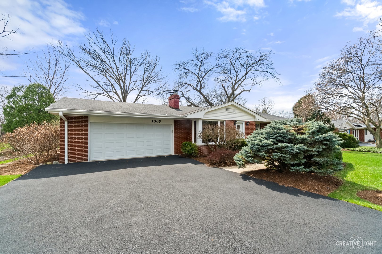 1005 Meadow Lane