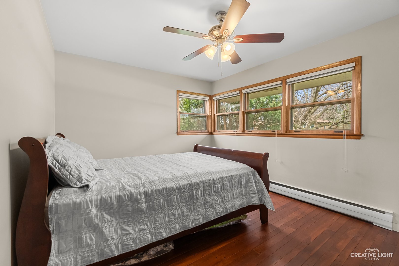 1005 Meadow Lane