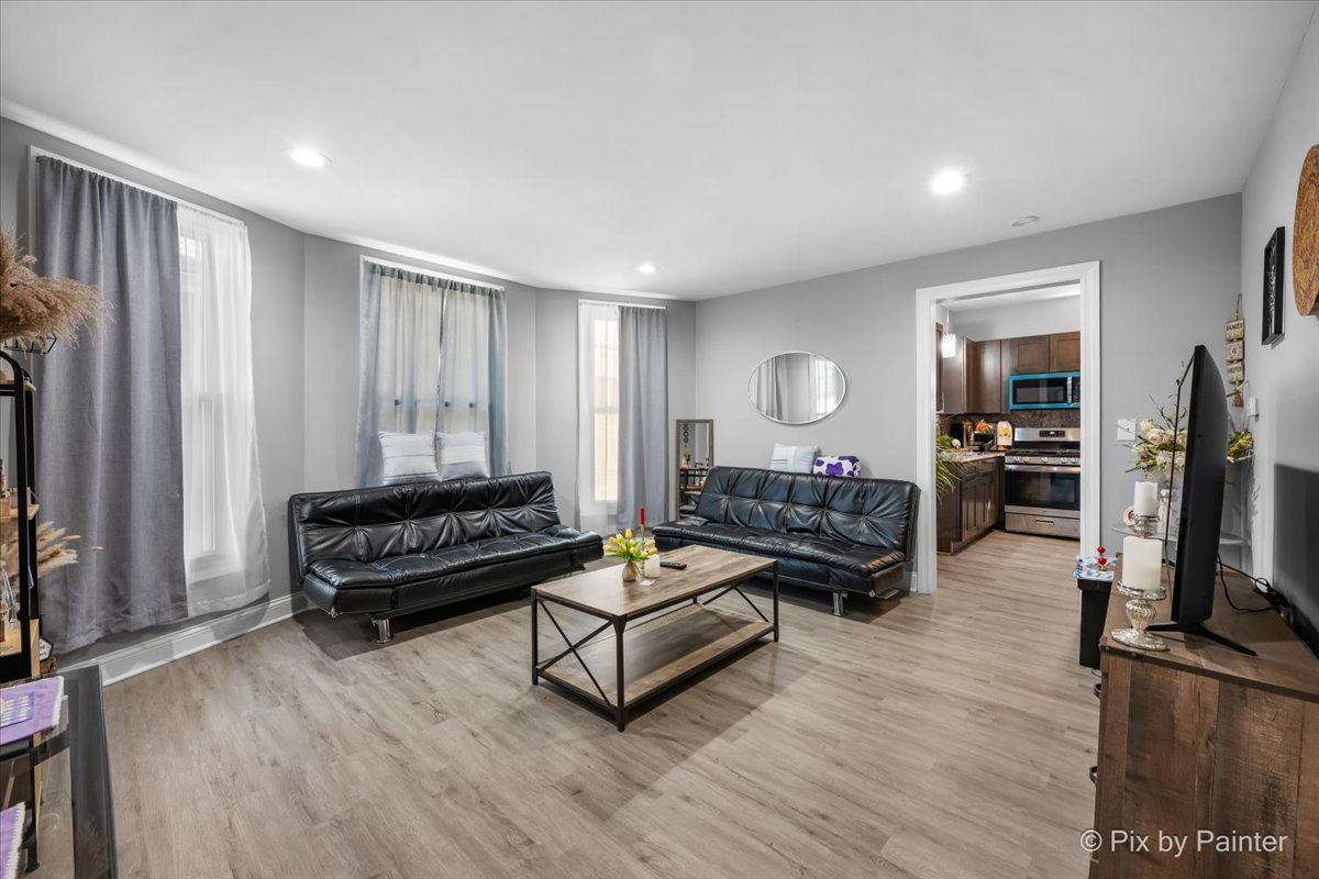 519 W Highland Avenue