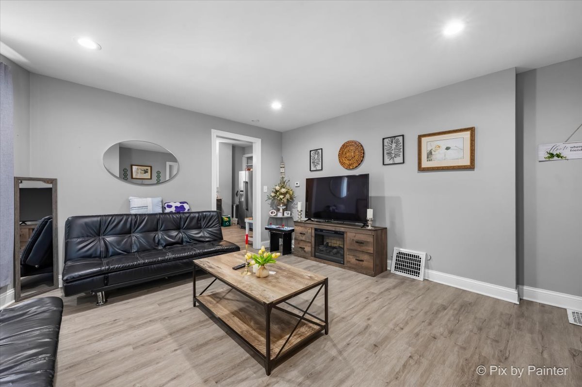 519 W Highland Avenue