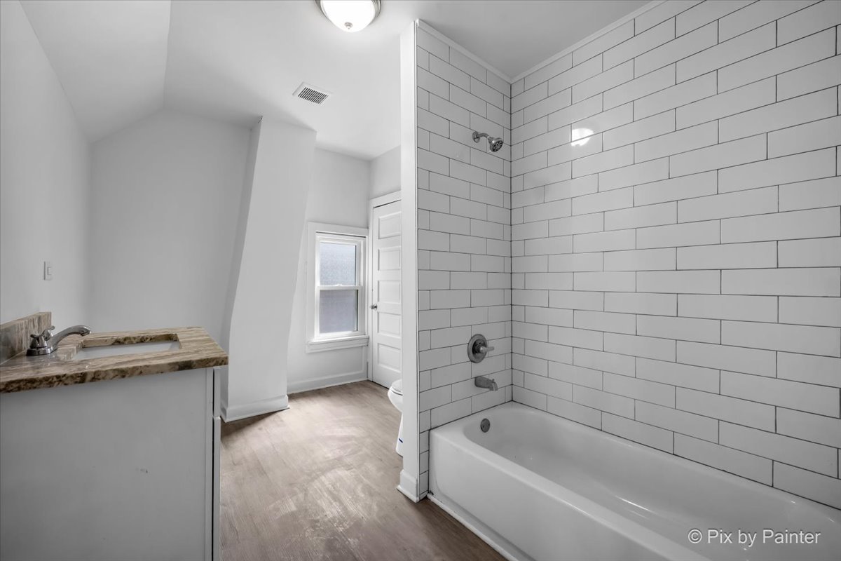 519 W Highland Avenue