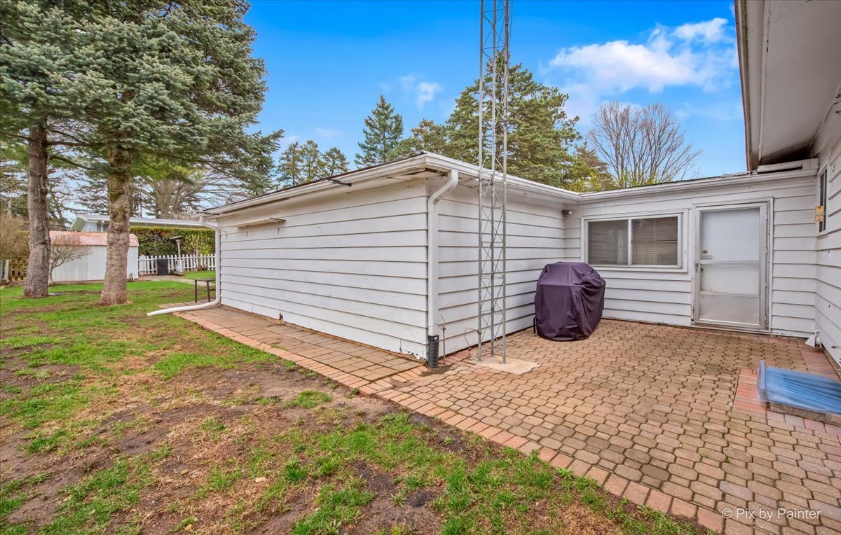 1100 W Highland Avenue