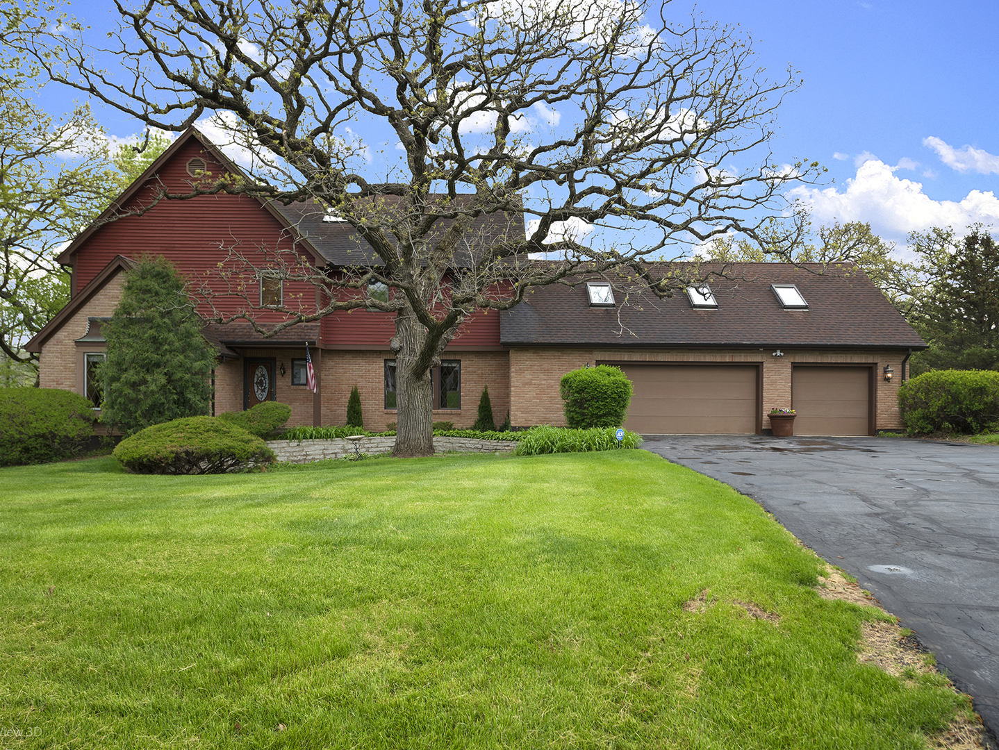 904 Glen Oak Drive