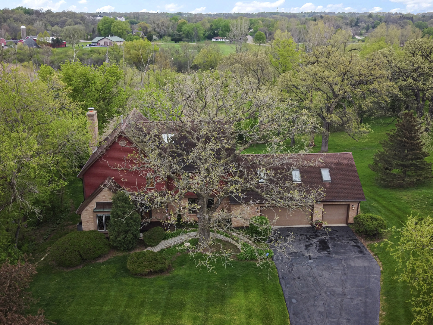904 Glen Oak Drive