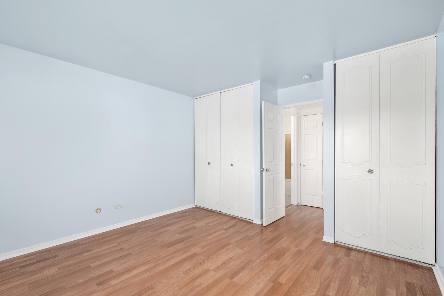 659 E FULLERTON Avenue Unit: 204