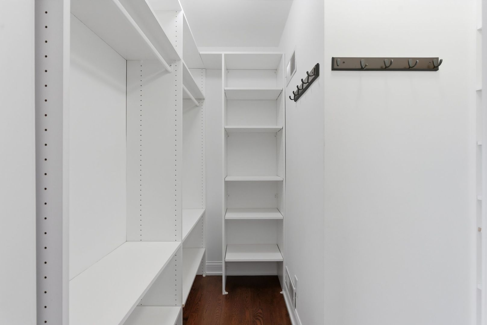 317 Vincent Place