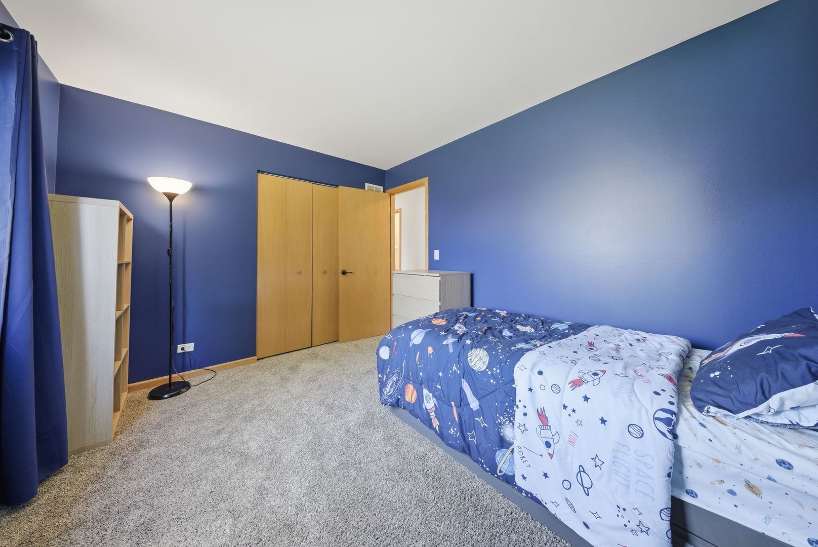 425 Hobart Drive