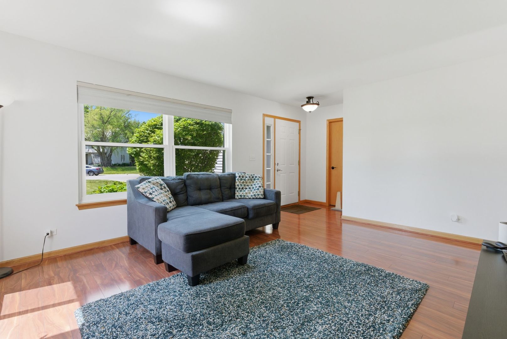 425 Hobart Drive