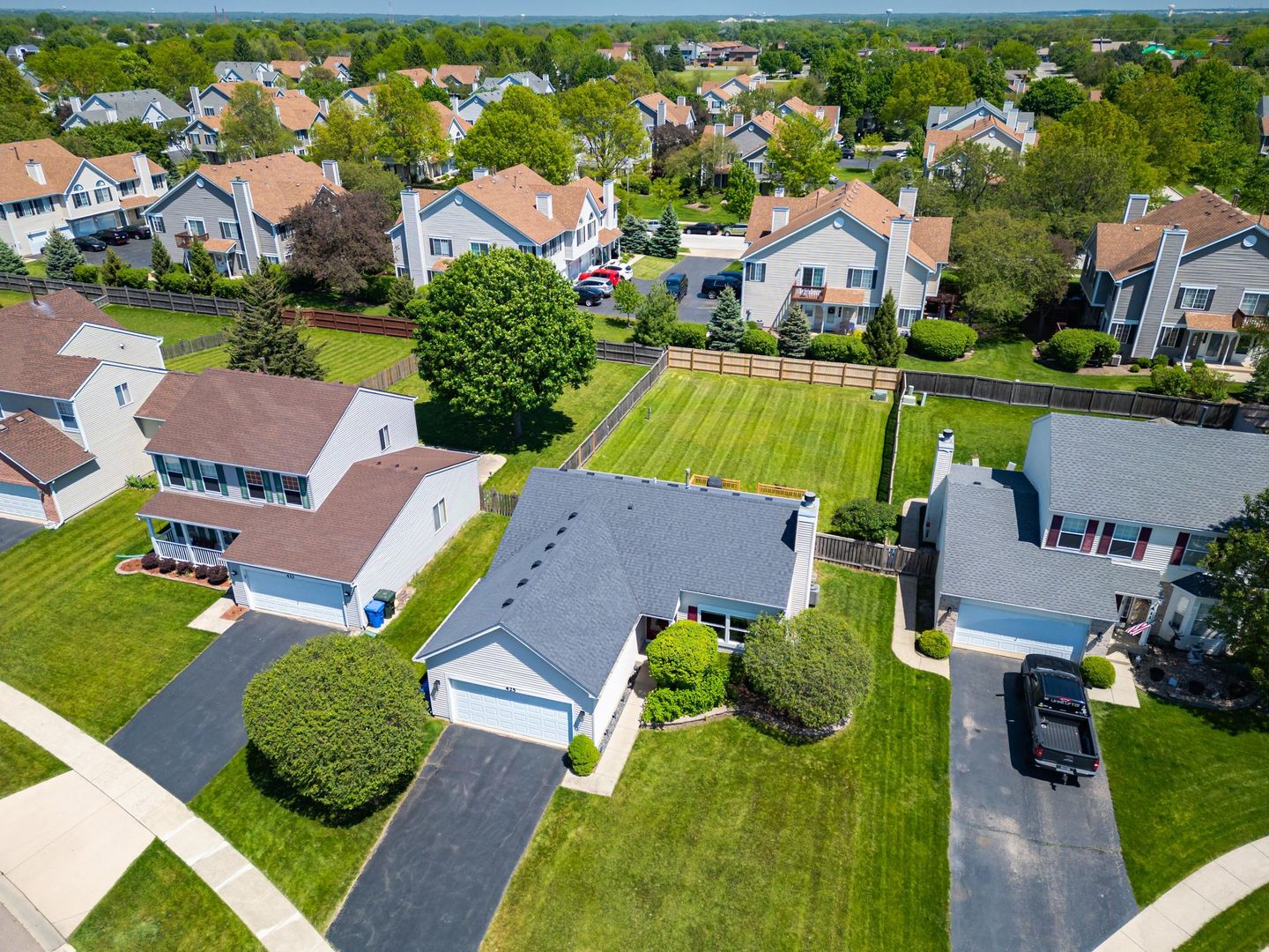 425 Hobart Drive