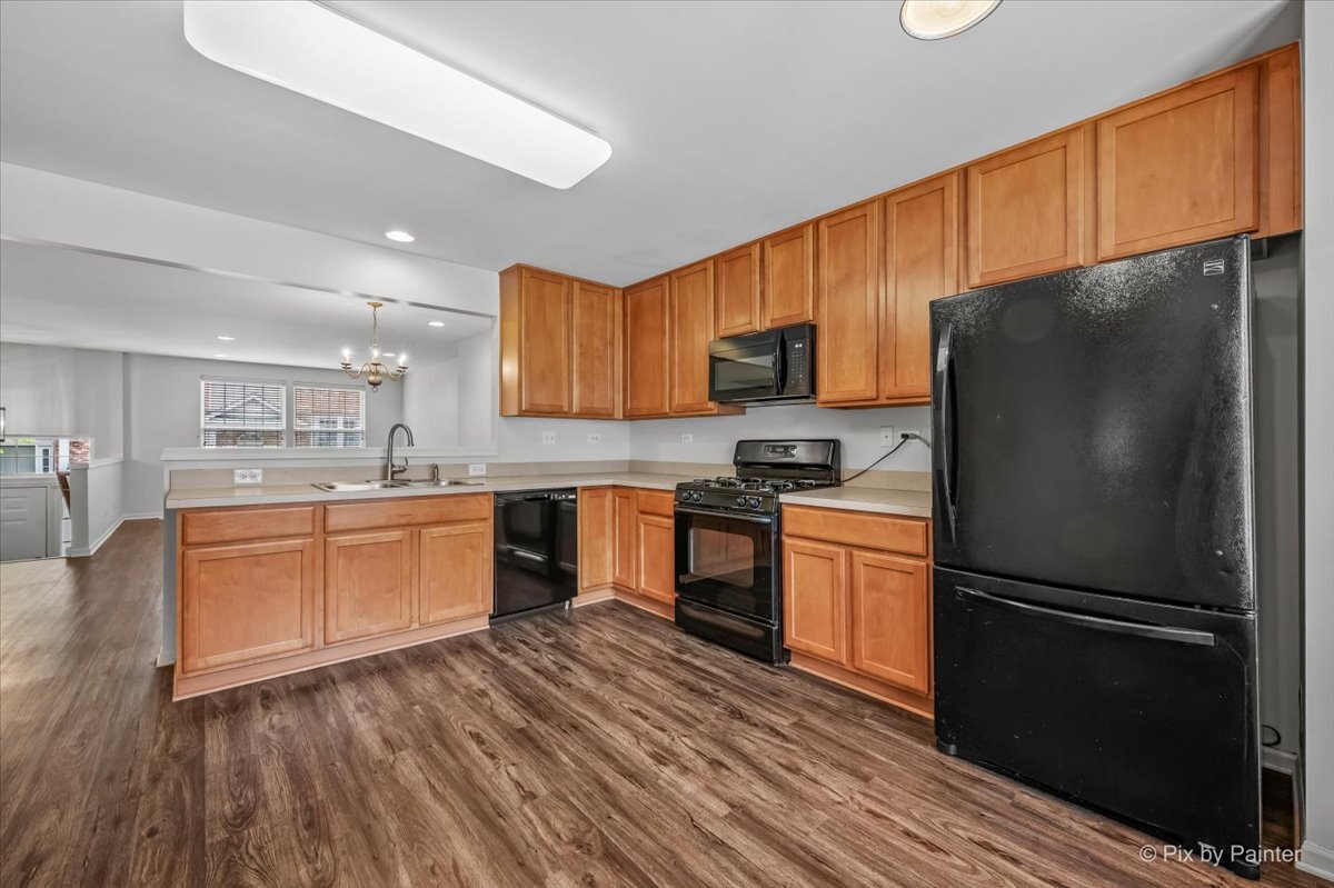 2415 Emily Lane