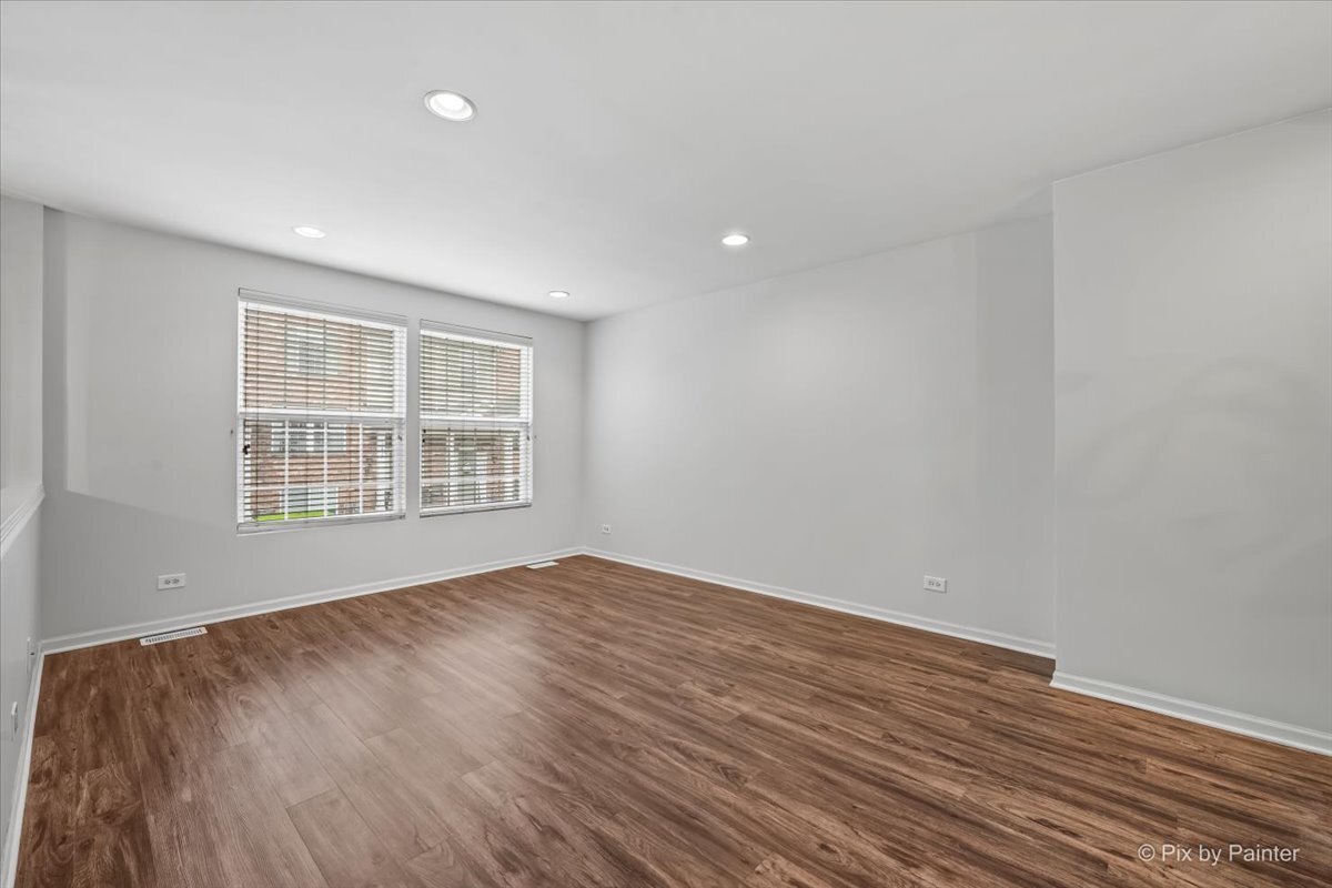 2415 Emily Lane