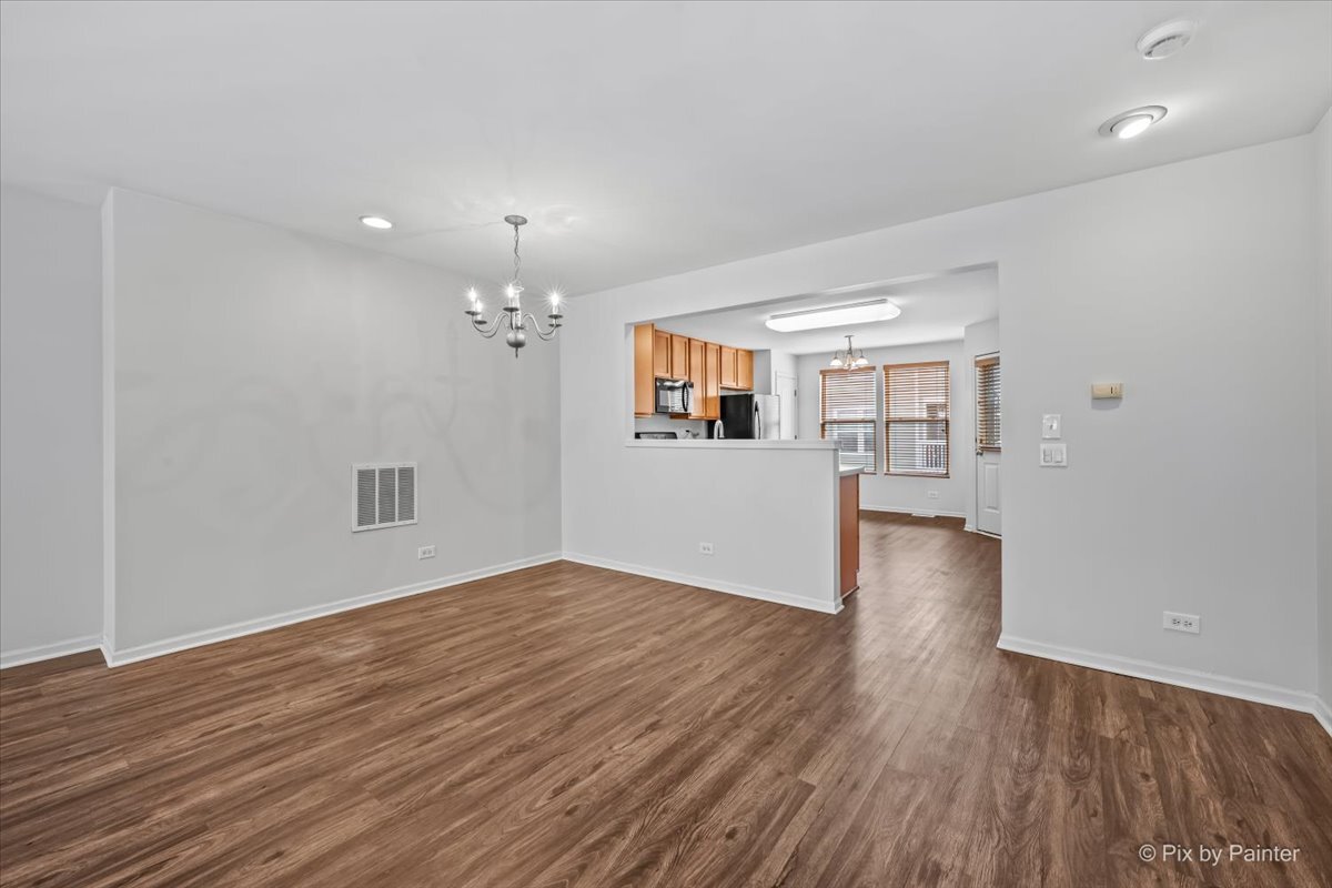 2415 Emily Lane