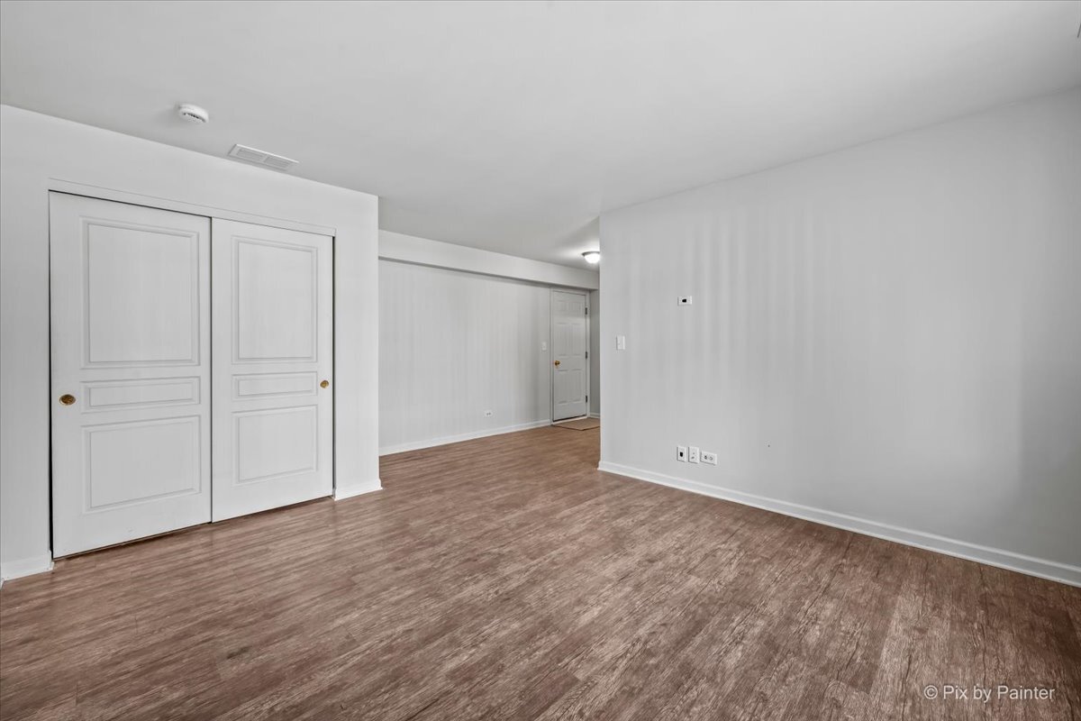 2415 Emily Lane