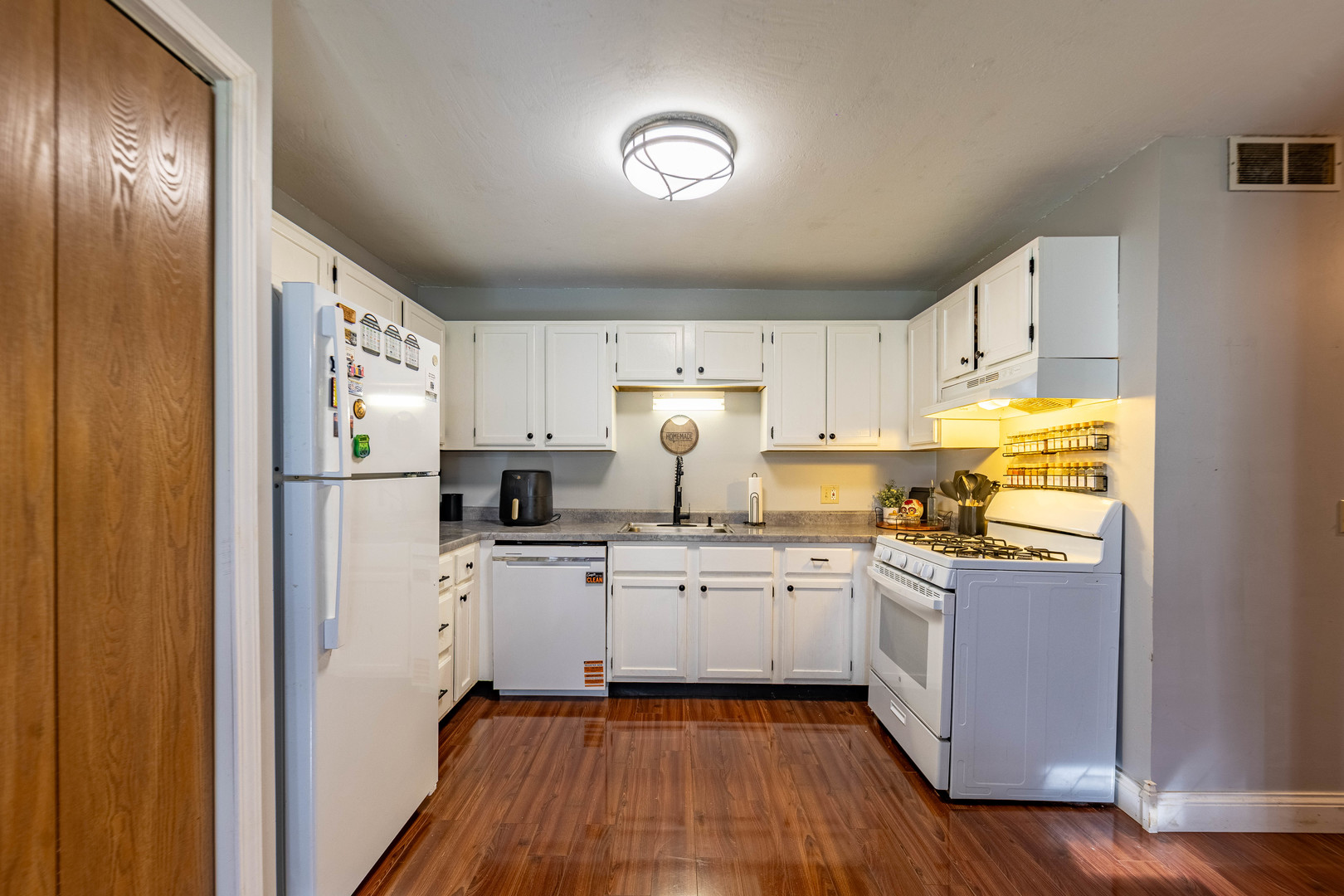 1083 Kane Street Unit: 1083